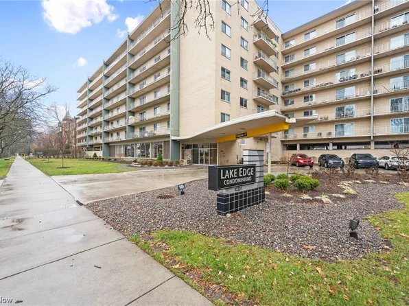 10301 Lake Ave APT 405, Cleveland, OH 44102