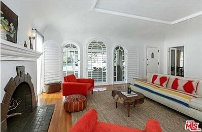 5th image of 5464 Hillcrest Dr