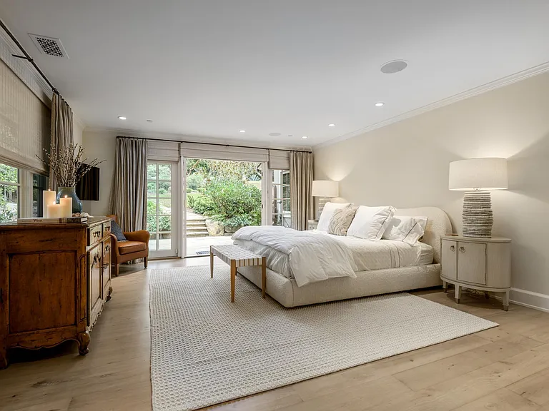 2148 Piedras Dr — Photo 20