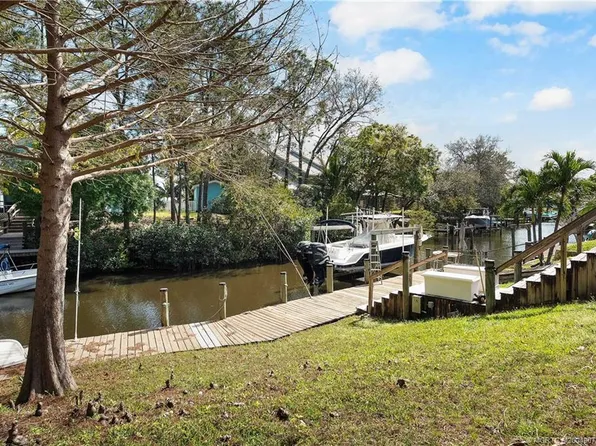 1369 SW Covered Bridge Dr, Palm City, FL 34990