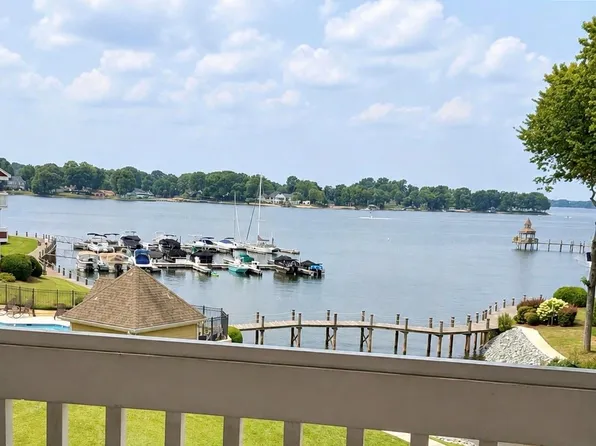 845 Southwest Dr, Davidson, NC 28036