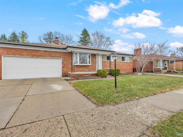 26704 Potomac Ct, Center Line, MI 48015