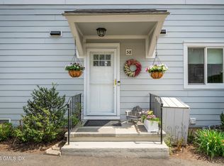 58 Stirrup Ln, Riverside, CT 06878