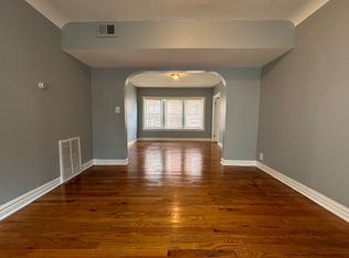 439 E 111th Pl #1E, Chicago, IL 60628