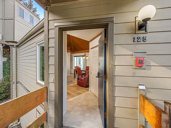 5th image of 3641 NW Oceanview Dr #125