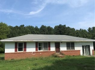 1623 Swanns Point Rd, Spring Grove, VA 23881