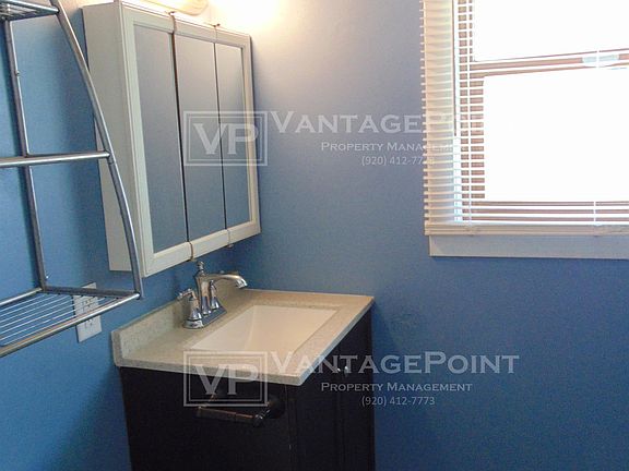 5th image of 1241 Dousman St #A