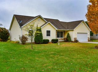 10880 Oaktree Ln, Hanover, MI 49241