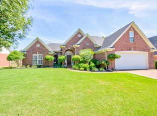 9185 Old Brook Cv, Cordova, TN 38018