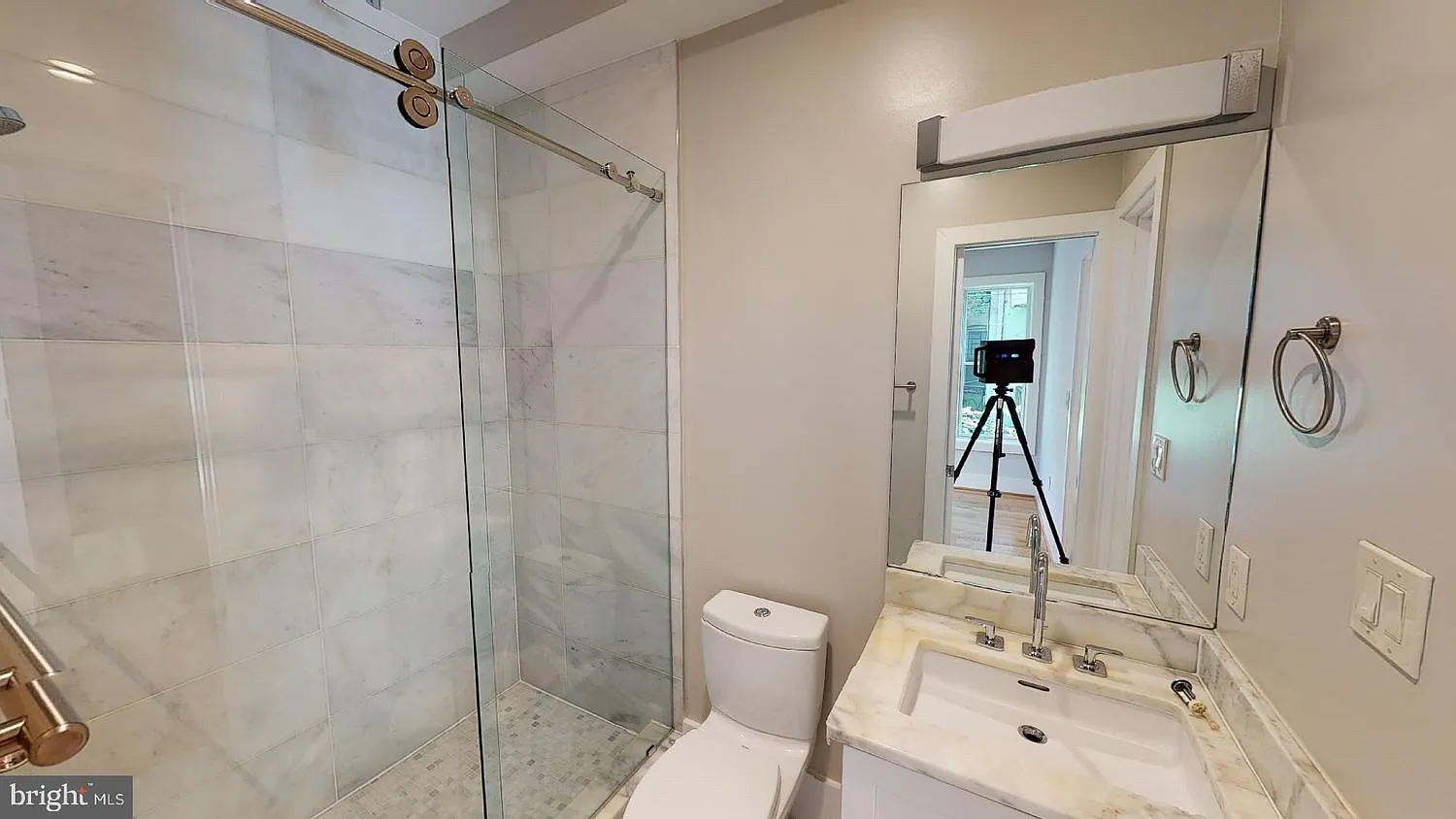 2827 Sherman Ave NW — Photo 4