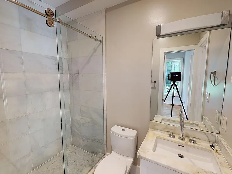 2827 Sherman Ave NW #B — Photo 4