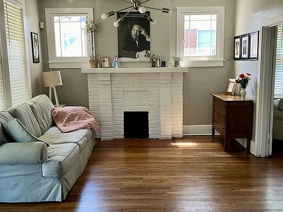 5th image of 1585 Jackson Ave