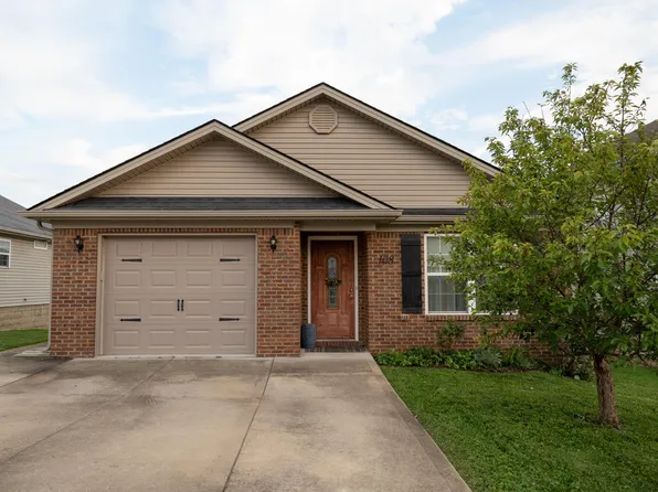 108 Minuteman Dr, Georgetown, KY 40324