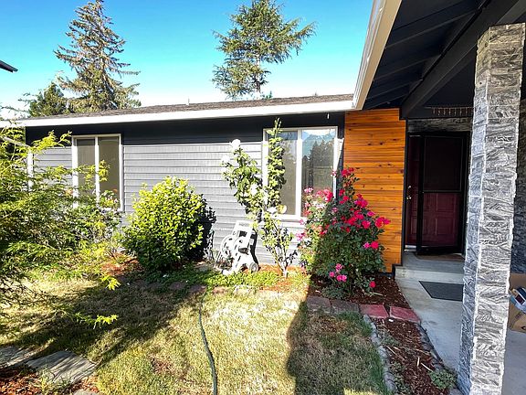 3rd image of 14504 NE 67th Ct