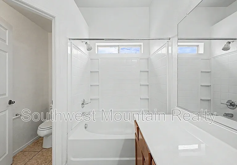 1237 W Fruit Tree Ln — Photo 20