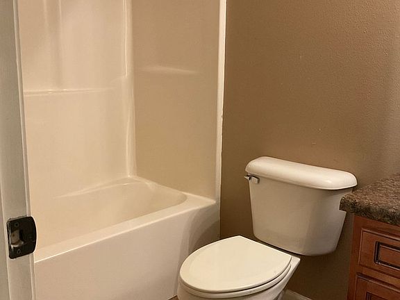 4th image of 2215 Rosemary Dr APT A
