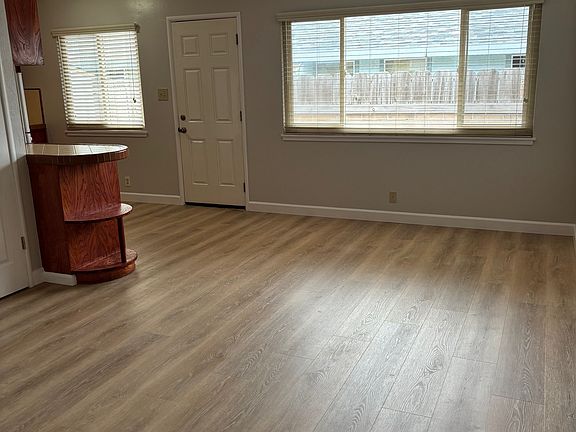 4th image of 235 Clay St #11228303