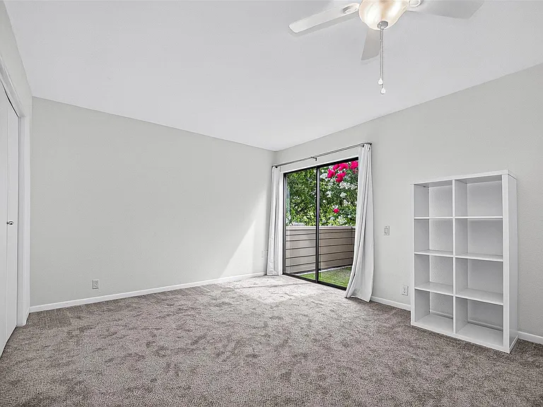 1344 Chardonnay Dr — Photo 30