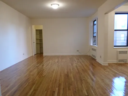 Rented by Voro, LLC | media 9