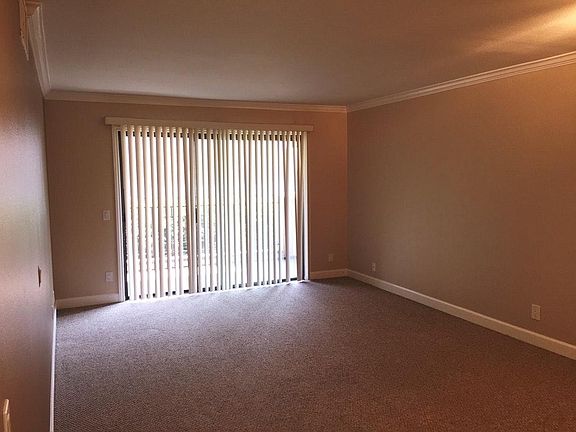 3rd image of 11347 Nebraska Ave APT 303