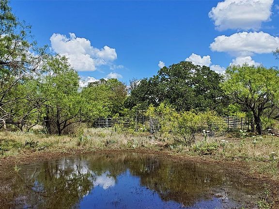 3rd image of 1860 County Road 411 W