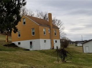 1189 Dry Dam Rd, Jeannette, PA 15644