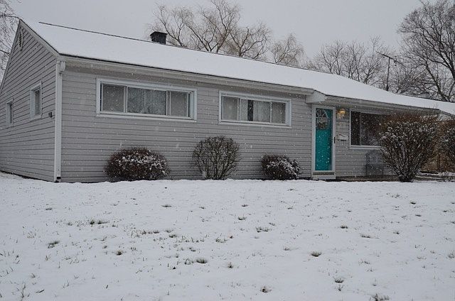 1st image of 351 Skyview Dr