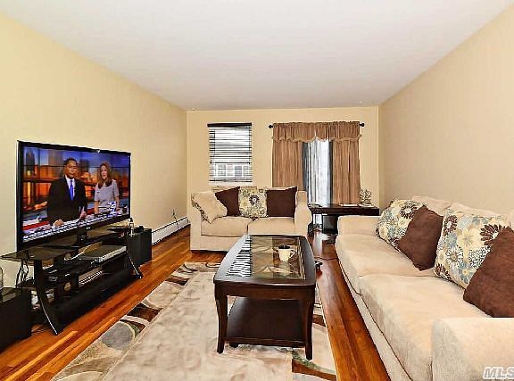 2nd image of 3603 Wilshire Ln