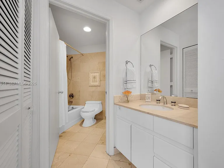 888 Brickell Key Dr #1001 — Photo 11