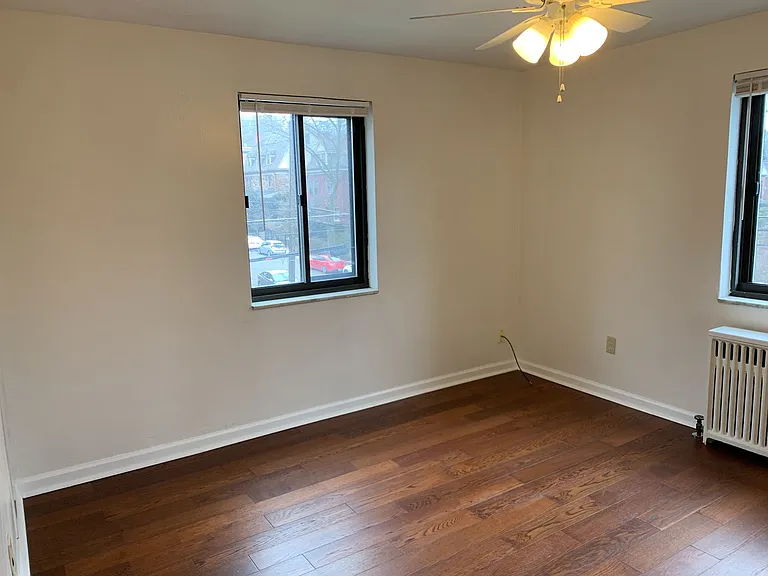 819 College Avenue — Photo 62