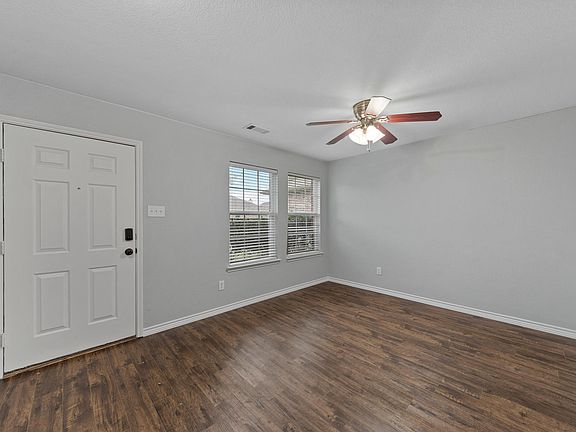 5th image of 7321 Starwood Dr