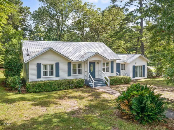 111 E Wisconsin Ave, Bonifay, FL 32425