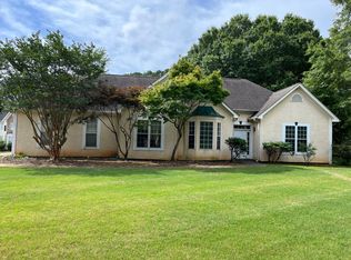 14 Morning Dove Ln, Newnan, GA 30265