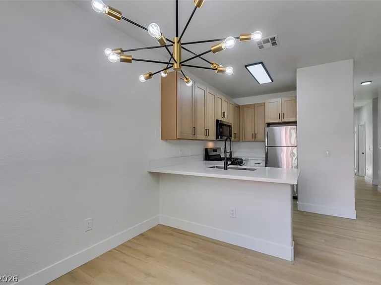 4730 E Craig Rd #1085 — Photo 4
