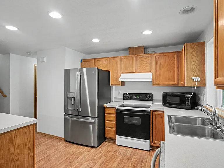 22530 Bluewater Dr SE — Photo 17