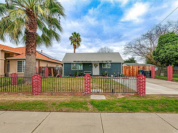2nd image of 2810 Beachwood Dr