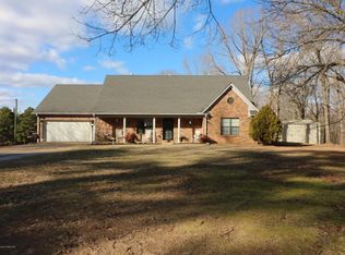 92 County Road 519, Como, MS 38619