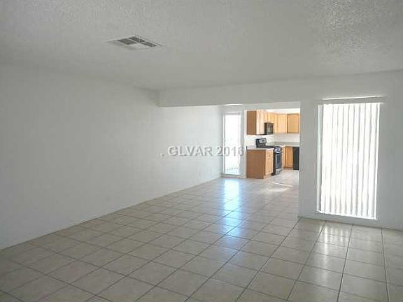 5th image of 6871 Soldela Dr