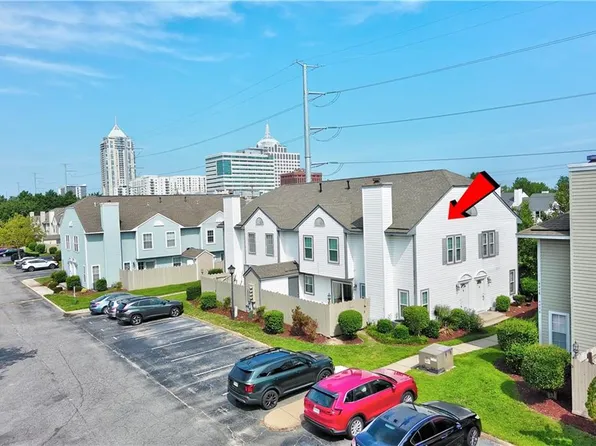 4422 Segovia Ct, Virginia Beach, VA 23462