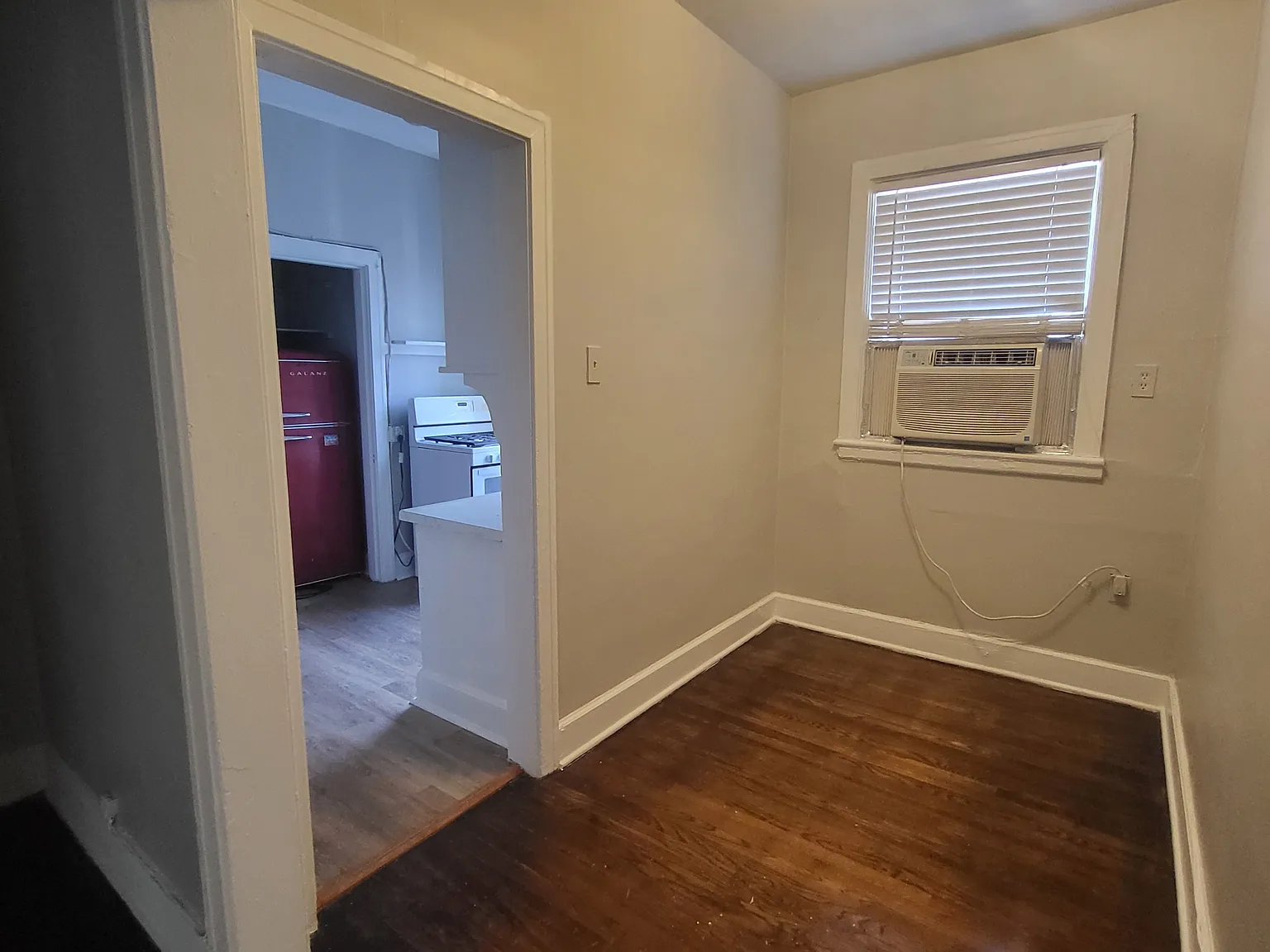 128 Stonewall Street - 8 — Photo 2