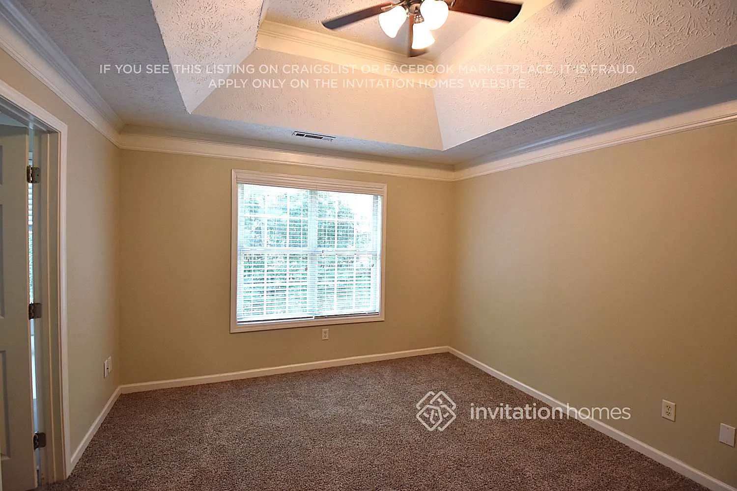 402 Parlor Cir Locust Grove, GA 30248 — Photo 4