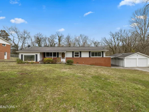 4208 Walpine Ln, Knoxville, TN 37921