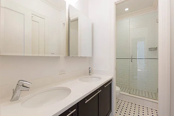 Rented by Double R Ventures LLC | media 26