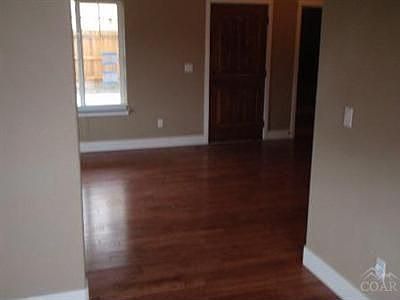 2nd image of 1425 NW 17th St