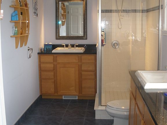 4th image of 120 Chasewood Ln