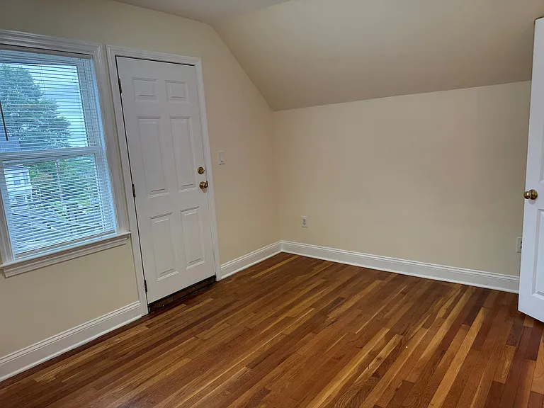 5 Woodbury Ave #3 — Photo 29