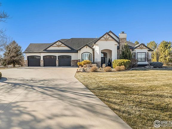 3rd image of 8743 Longs Peak Cir