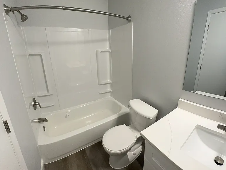 519 Jefferson St #10 — Photo 18