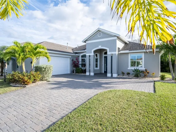 723 Fortunella Cir SW, Vero Beach, FL 32968