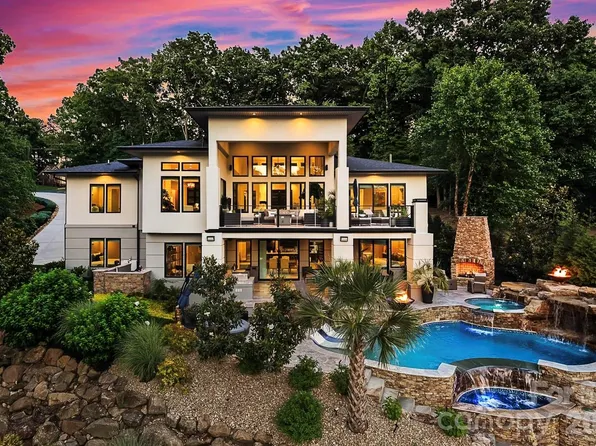 106 Norcross Ln, Mooresville, NC 28117